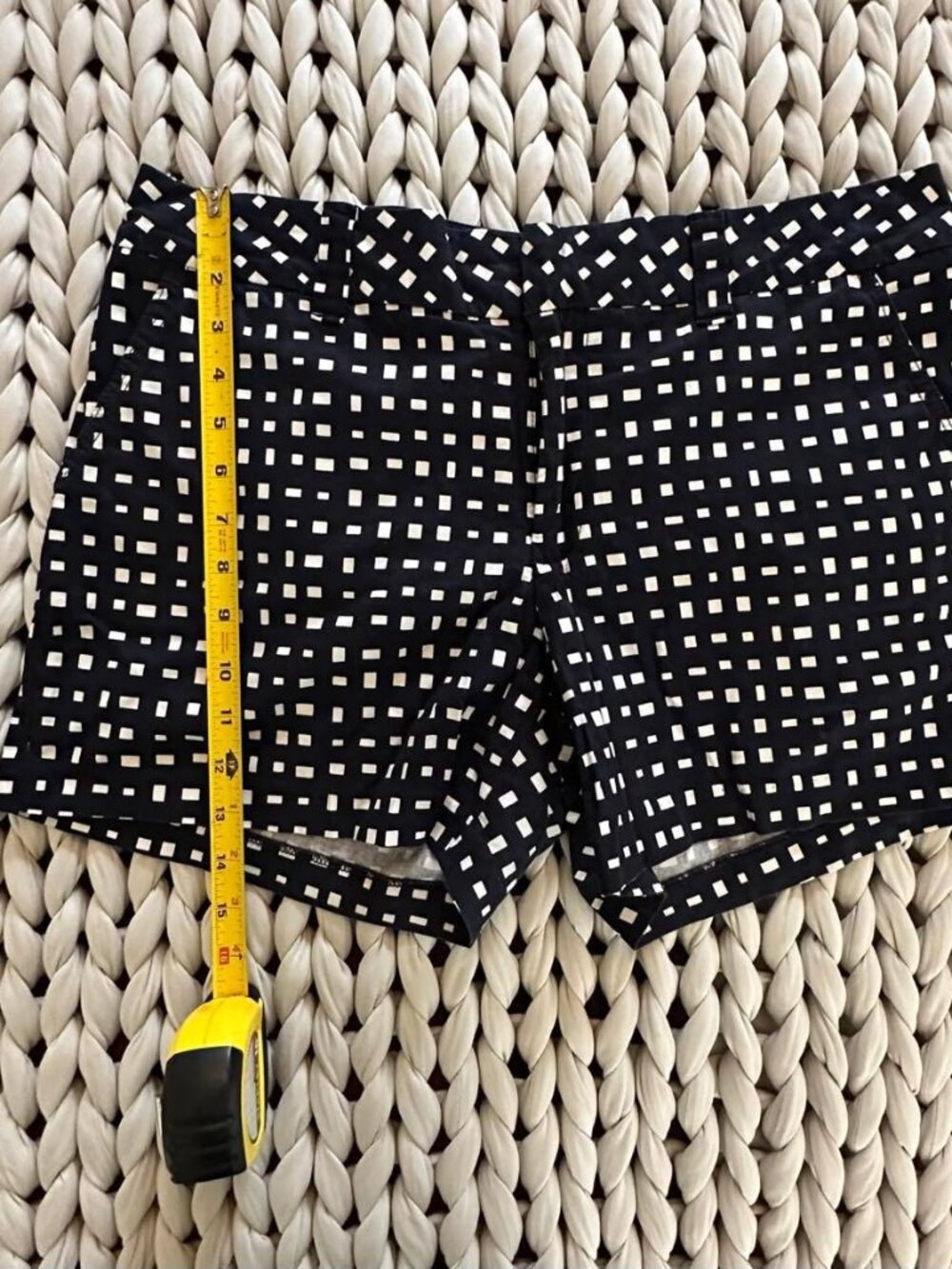 Tommy Hilfiger Size 12 Navy White Confetti Print High Waist Chino Shorts